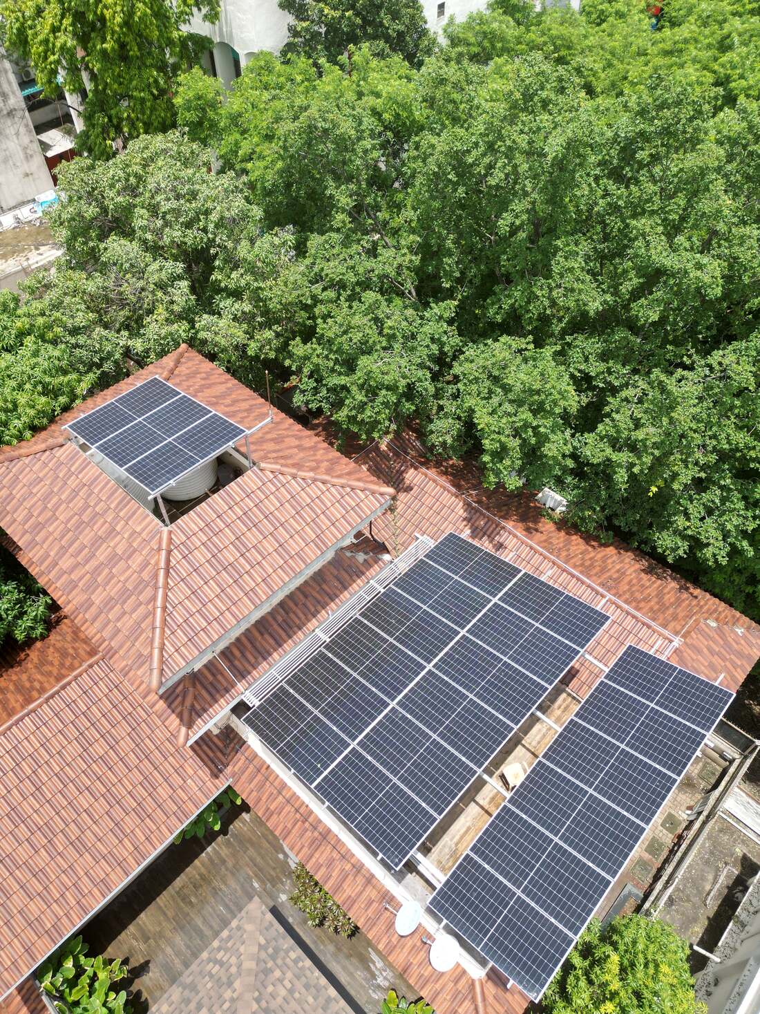 Rooftop solar panel installation